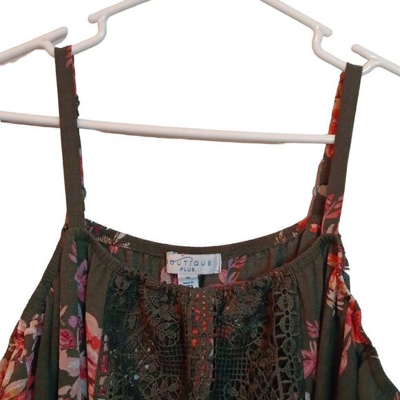 EUC Boutique Plus Floral Top Off the Shoulder 1X - Picture 2 of 6